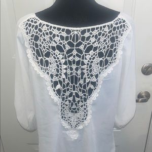 Elegant White Lace Back Women's Top